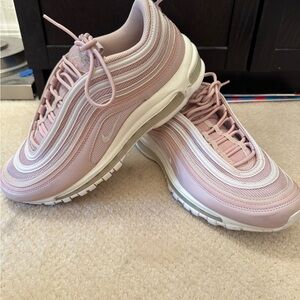 Nike Women’s Air max sneakers in gradient pink